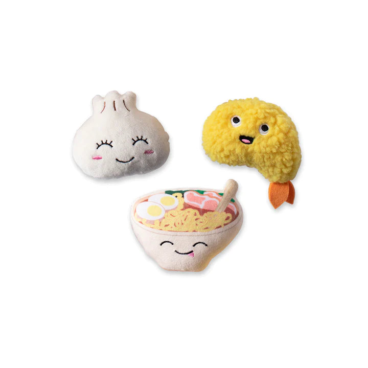 Soy into you plush set